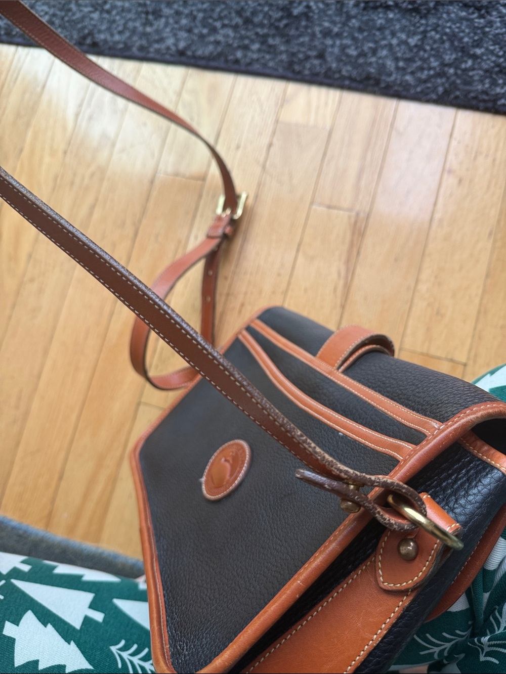 Dooney & Bourke Black with Tan Trim Pebbled Leather Crossbody - Picture 5 of 13